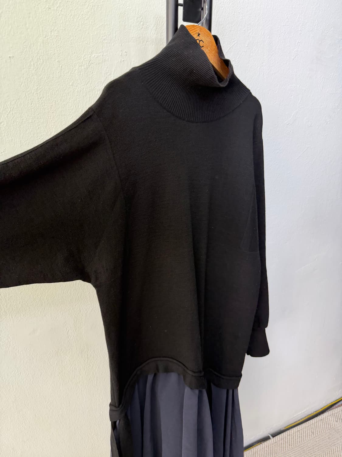 정품) LANVIN 랑방 한섬 블랙 니트 믹스 롱 원피스 88 상품이미지2