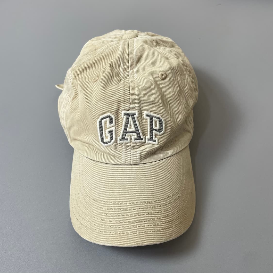 GAP 갭 베이지 볼캡 상품이미지2