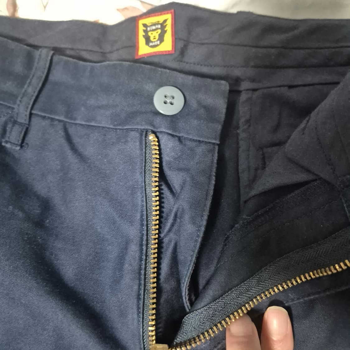 [정품] 휴먼메이드 하트 로고 치노 팬츠 네이비 상품이미지3