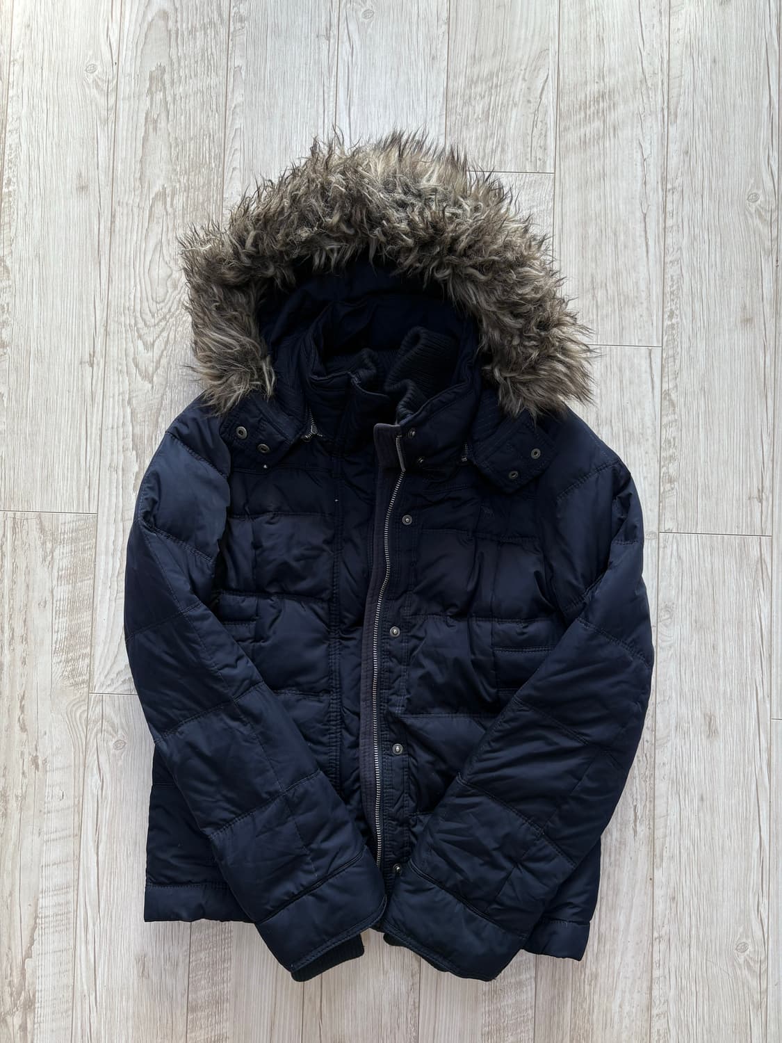 아베크롬비 딱붙핏 울프죠 패딩 네이비 L 상품이미지1