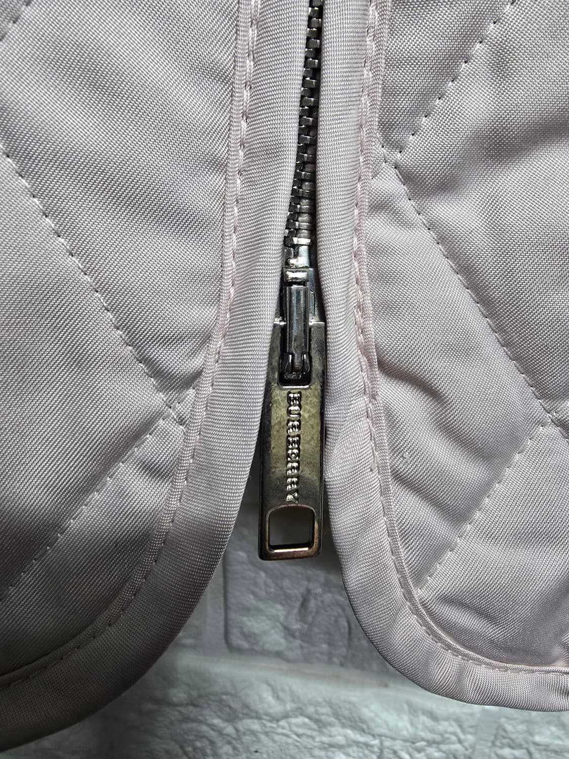 버버리 퀼팅 숏 자켓 s 상품이미지3