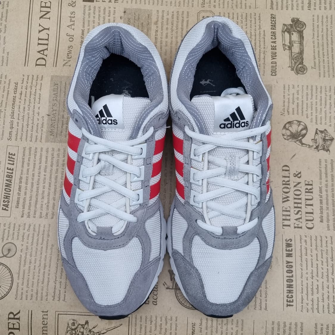 아디다스 이큅먼트10 여성운동화240  상품이미지2