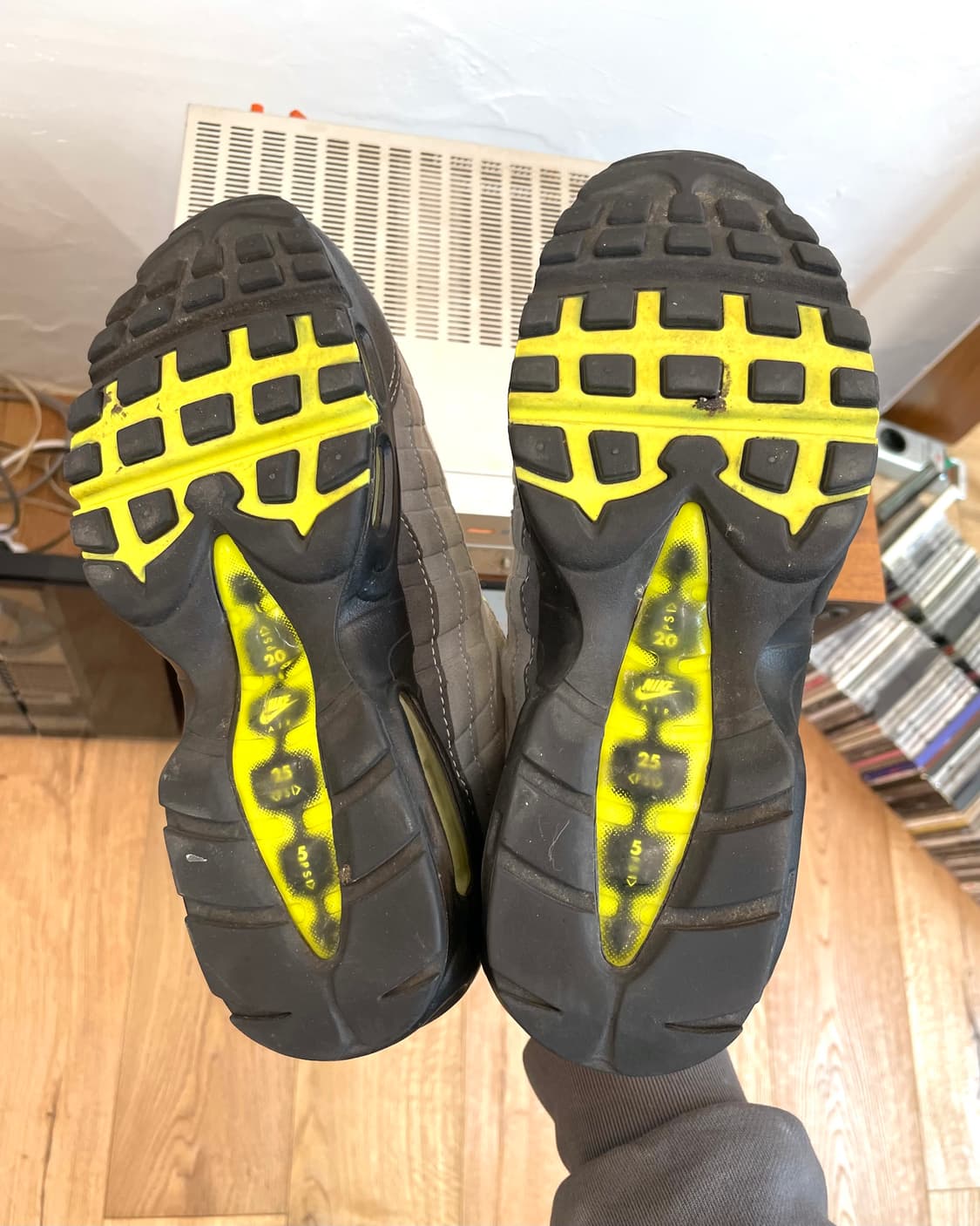 [235] 나이키 에어맥스 95 네온 상품이미지6