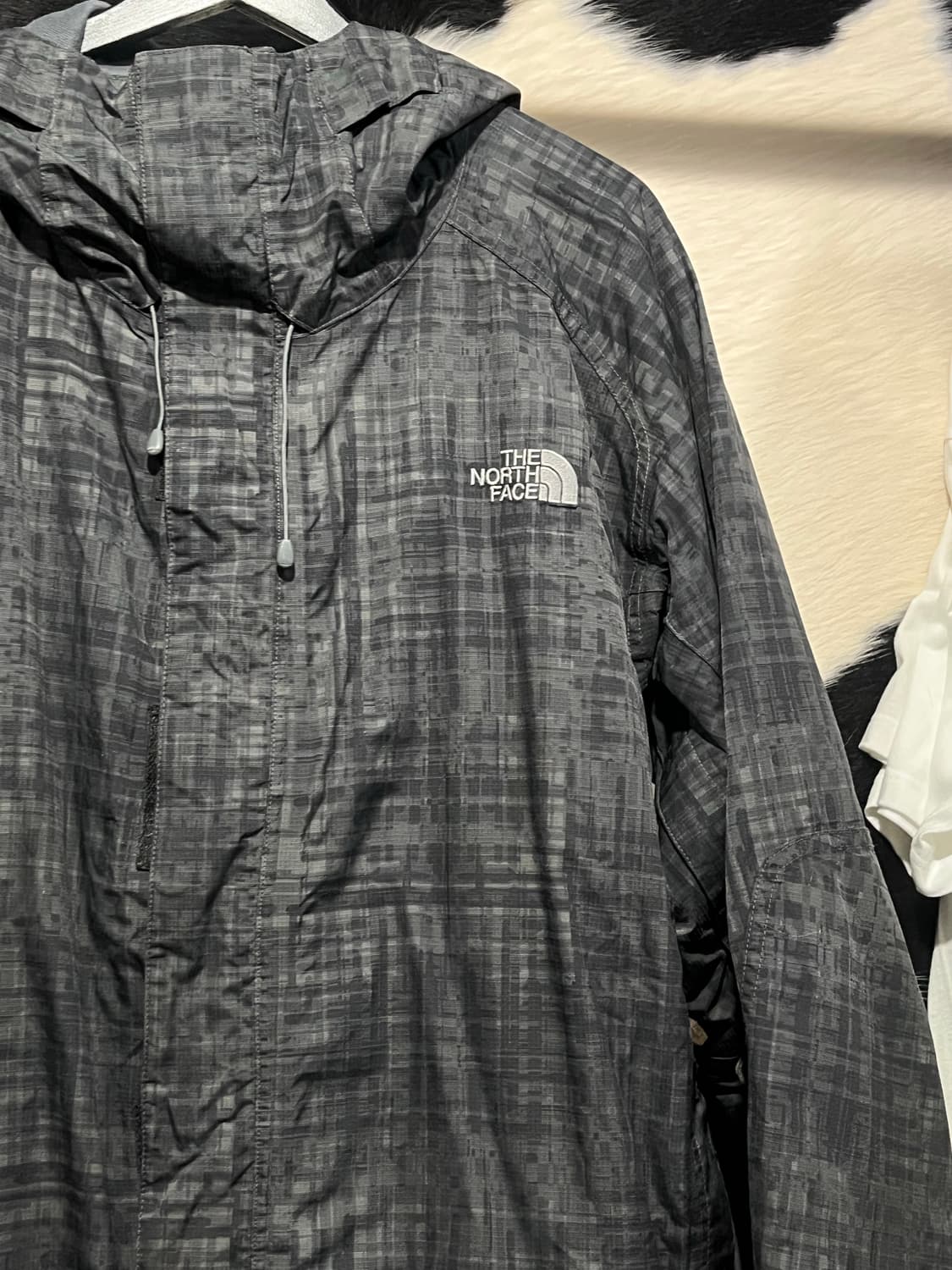 더 노스페이스 윈드자켓 상품이미지3