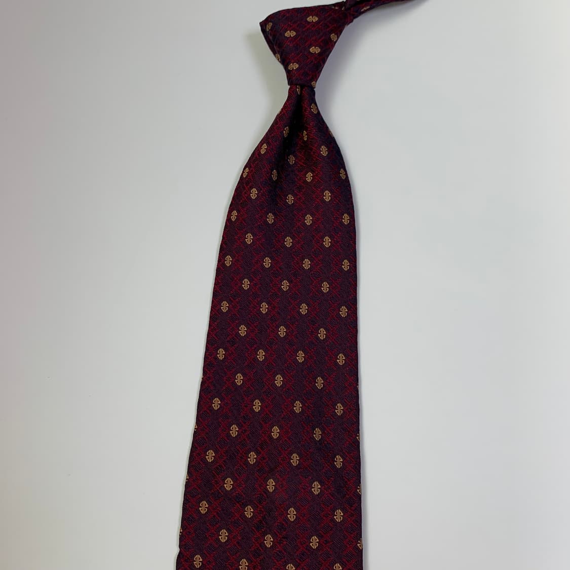 버버리(BURBERRY) 레드버건디컬러 신형라벨 100실크 명품넥타이 상품이미지8