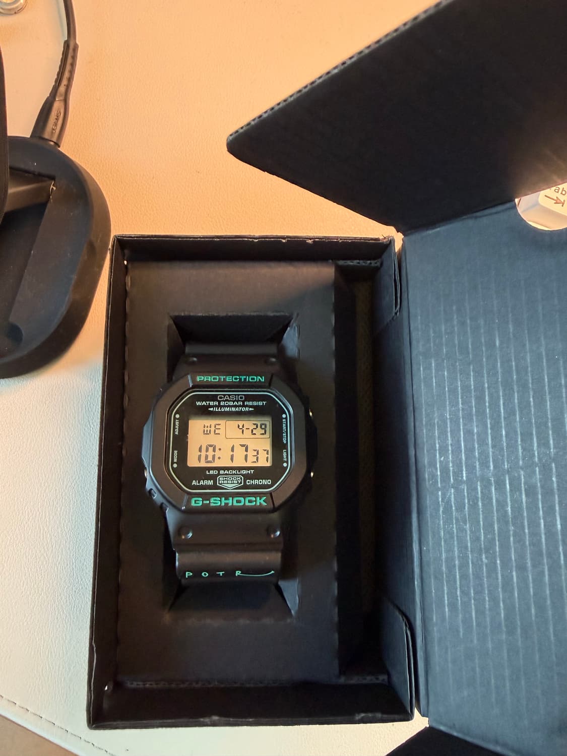 포터 지샥 콜라보 시계 팝니다 상품이미지2