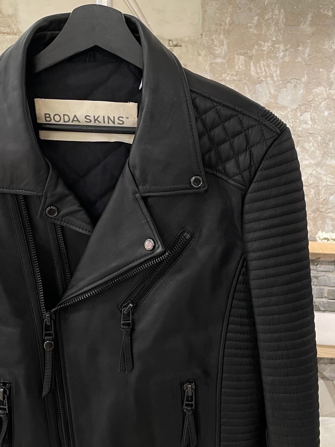 보다 스킨 블랙 슬림 핏 라이더 레더 자켓 상품이미지3