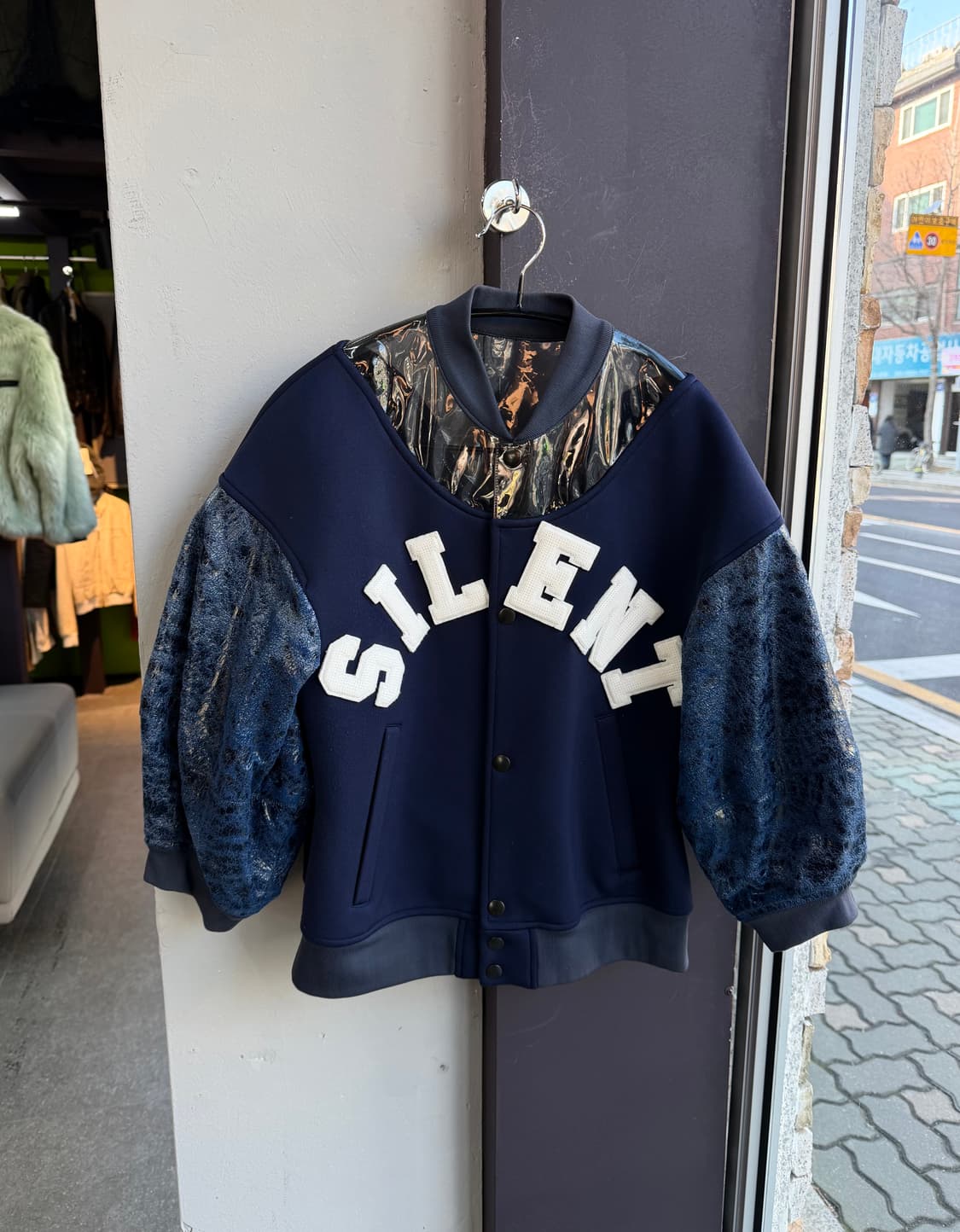 1/ 언더커버 14SS 런웨이 컬렉션 PVC 봄버자켓 상품이미지3