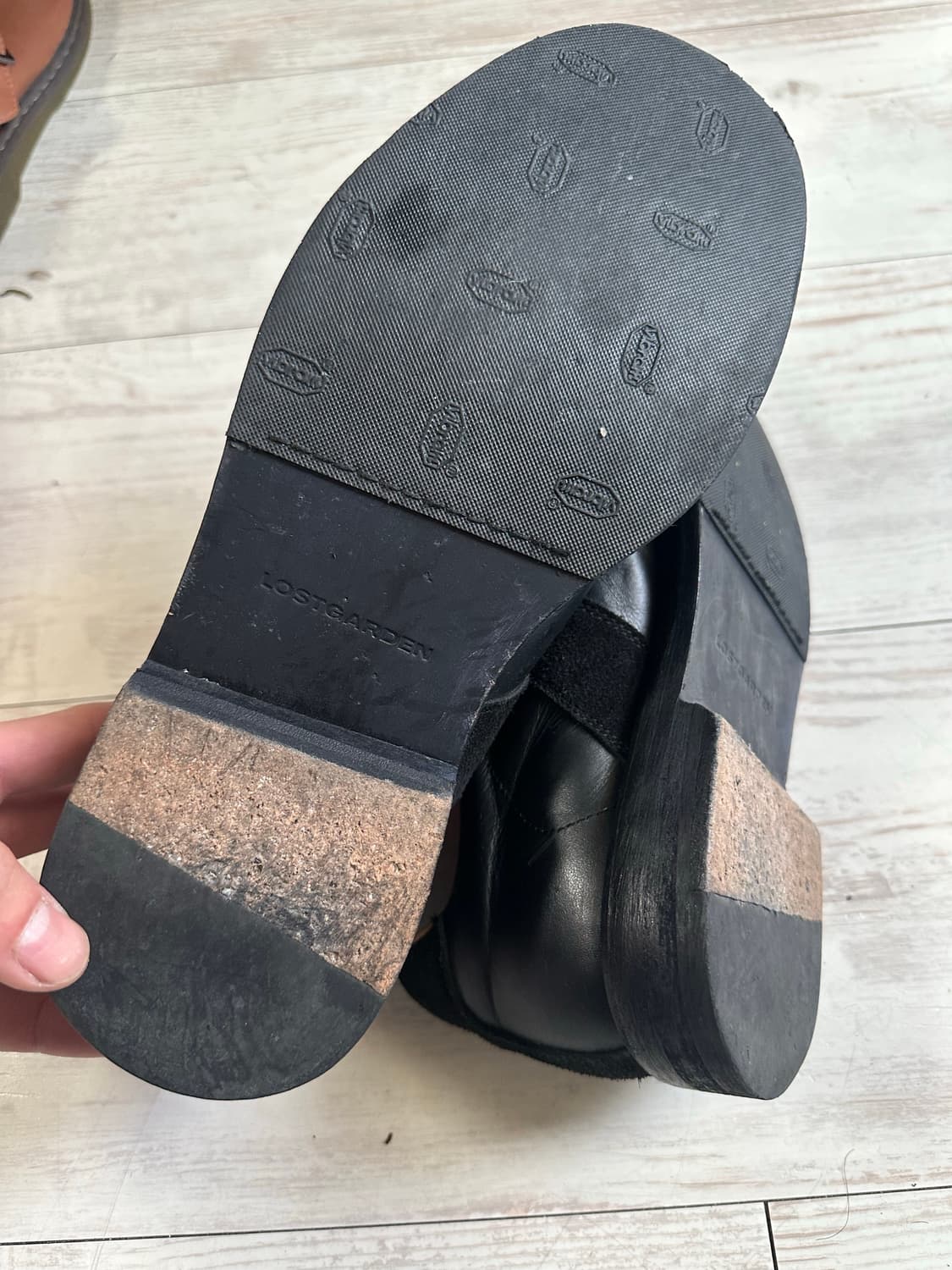 로스트가든 스웨이드 블랙 스니커즈 265 상품이미지7