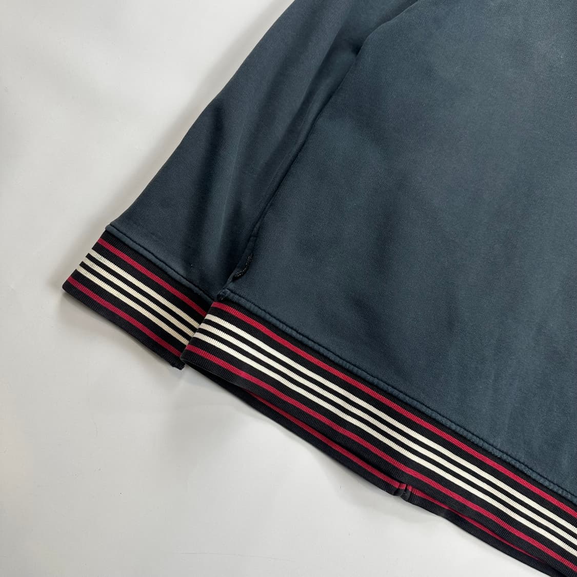 버버리 블랙라벨 자수 후드집업 상품이미지9