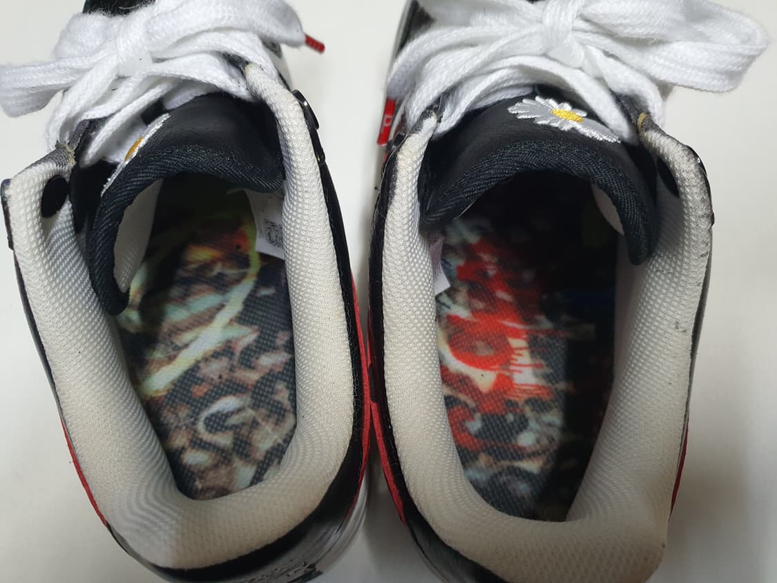 피스마이너스원 레드 에어포스 270 상품이미지5