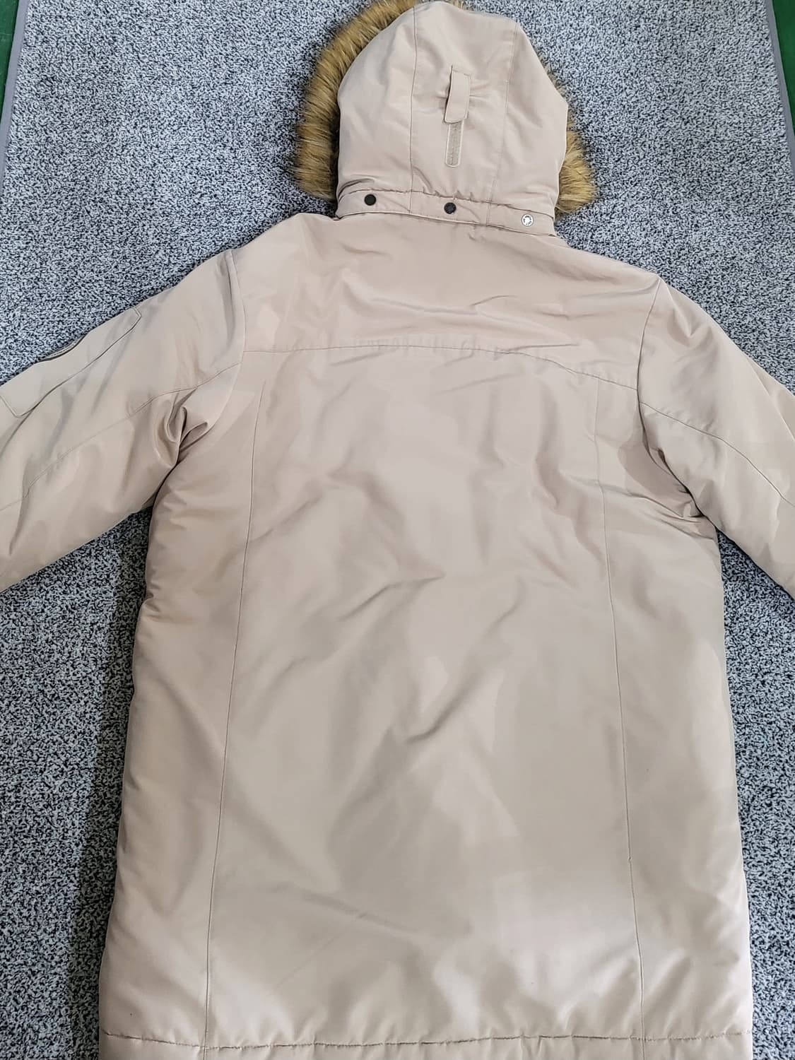 노스페이스 베이지 퍼 후드 점퍼 상품이미지8