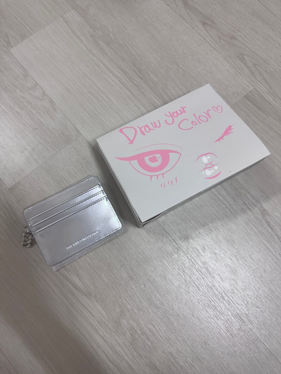 더뮤지엄비지터 카드지갑 새상품 상품이미지6