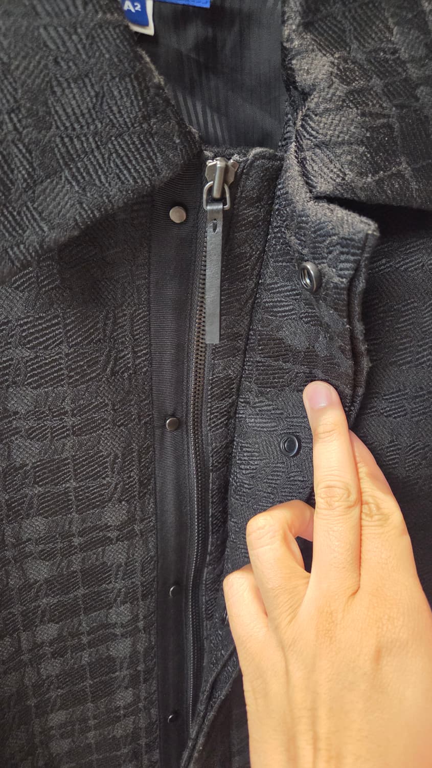 아더에러 자켓 팝니다. 상품이미지2