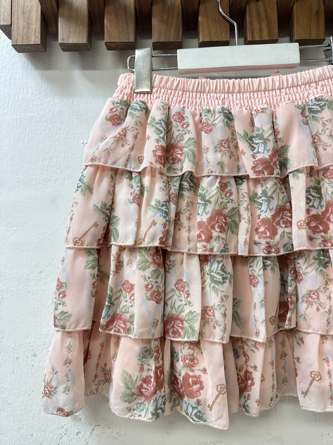 일본빈티지 Penderie 히메로걀라떼갸루 하구미리즈리사깔플로럴 스커트 상품이미지4