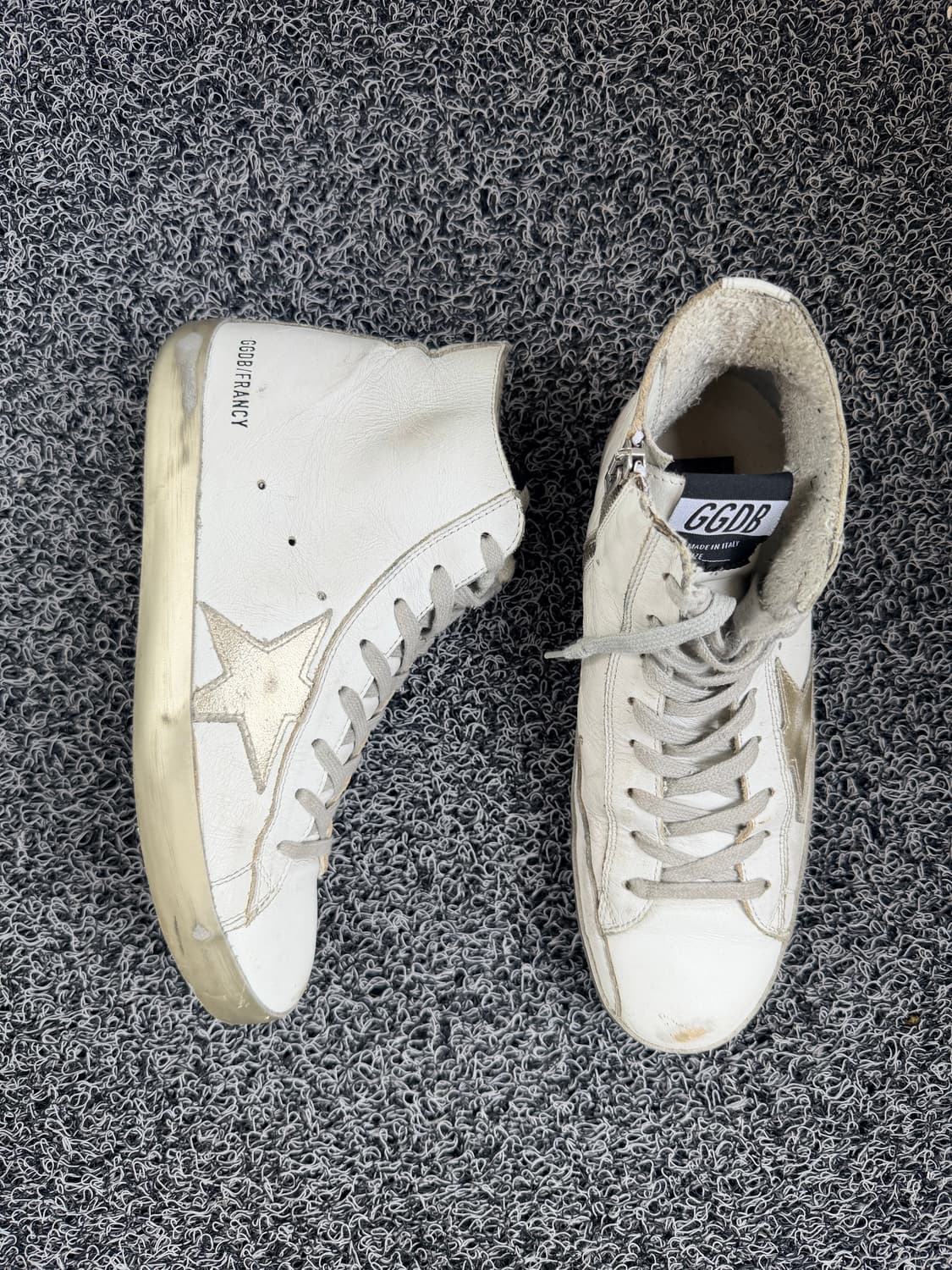 골든구스 프란시(Golden Goose Francy) 화이트 스웨이드 스 상품이미지3