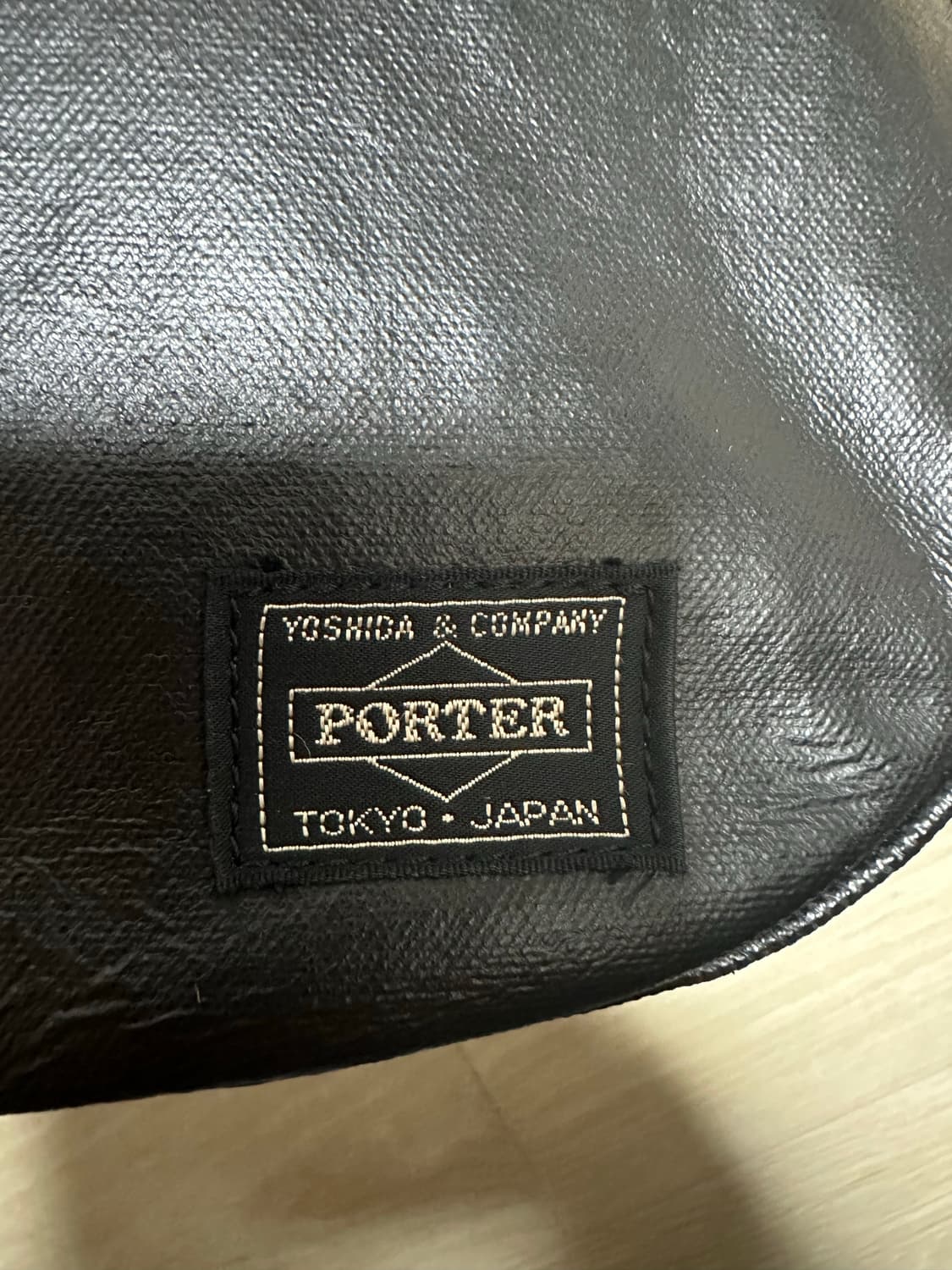 PORTER 요시다 포터 프리스타일 반달 숄더백 블랙 상품이미지2