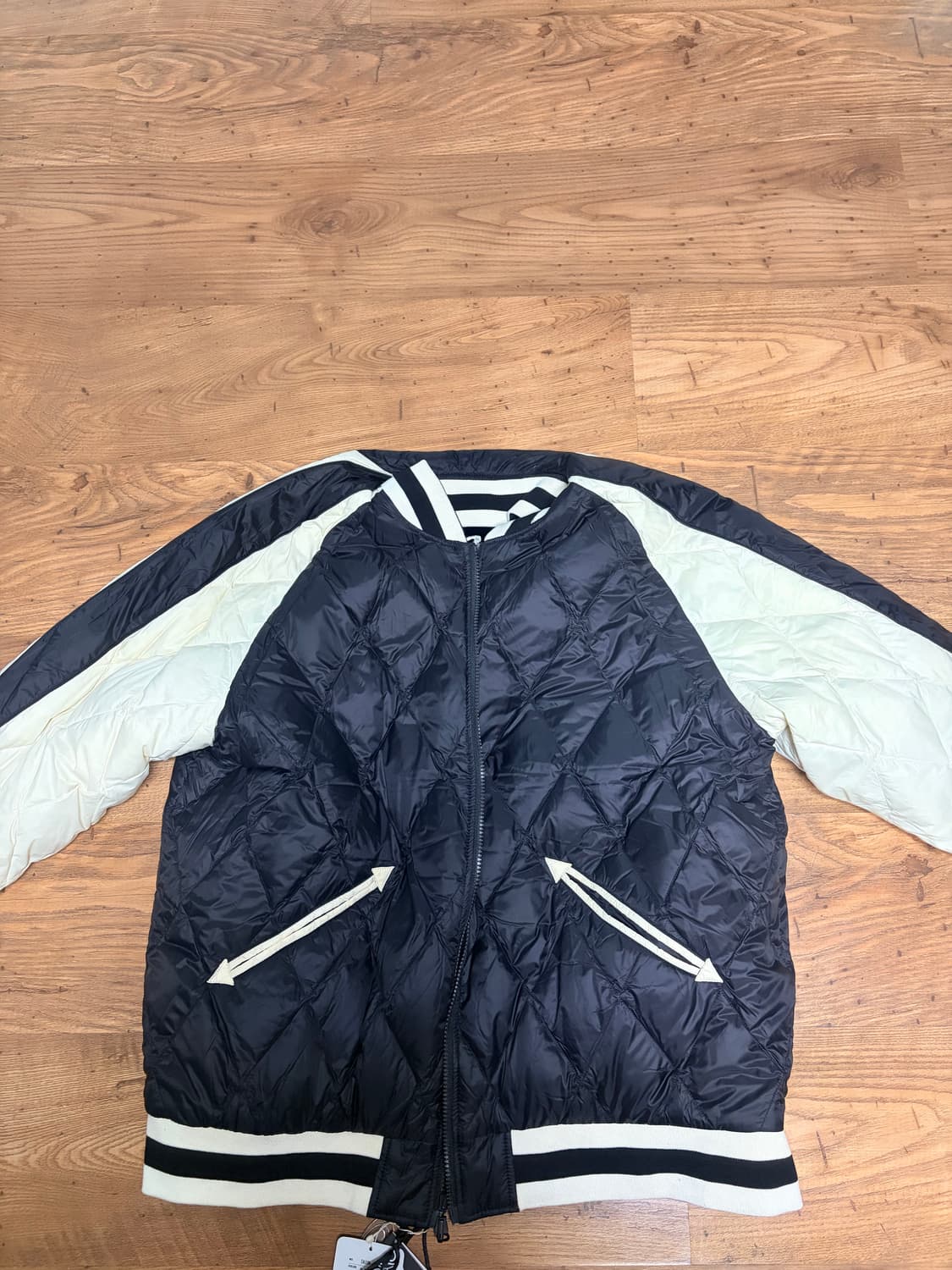 타이온 리버서블 타이거 벨벳 스카쟌 수베니어 자켓 상품이미지4