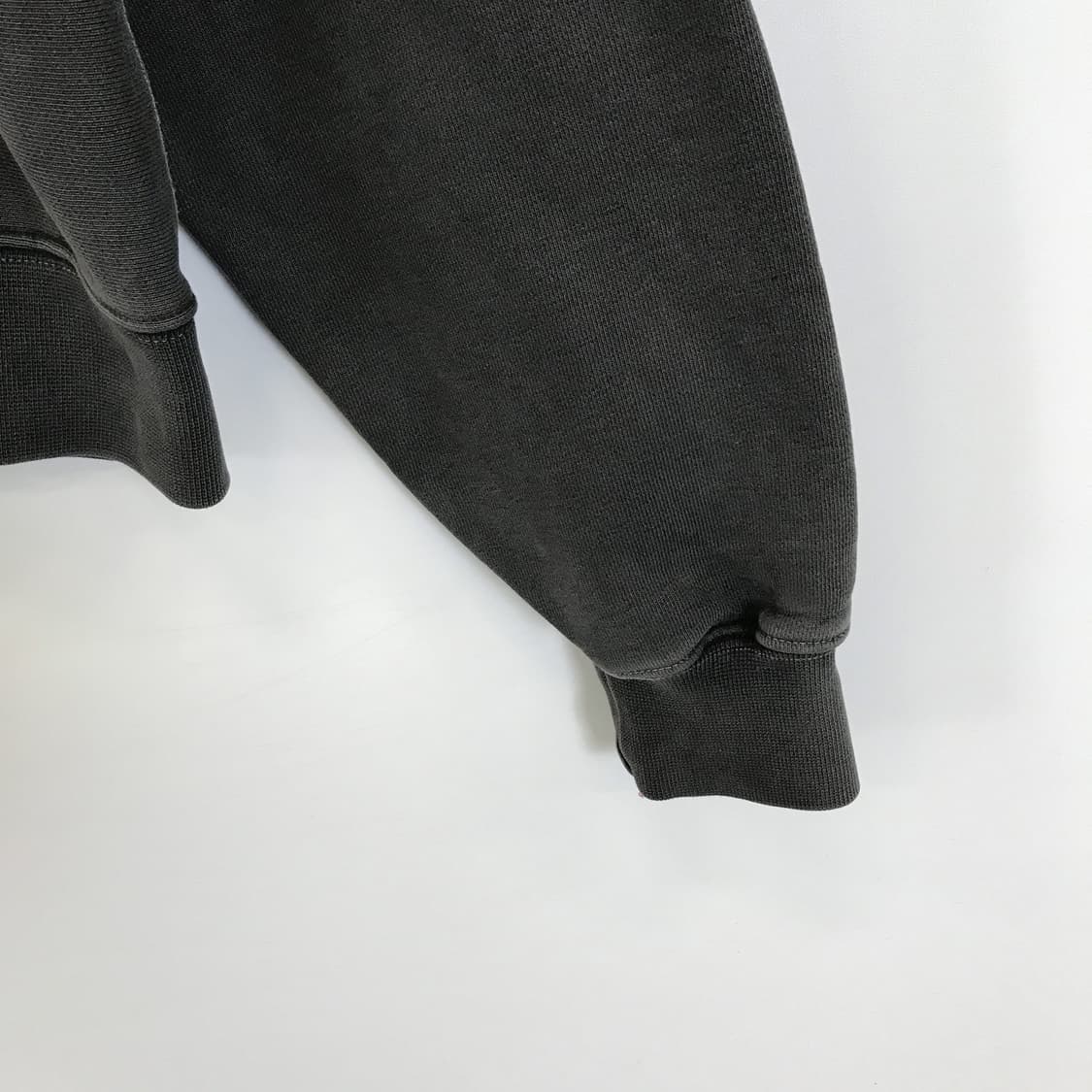 아웃스탠딩 피그먼트 스웻셔츠 [M사이즈] 상품이미지3