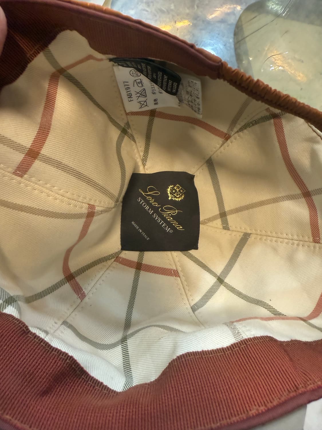 S 정품 로로피아나 마이크로 바이퍼 볼캡 팝니다 상품이미지5