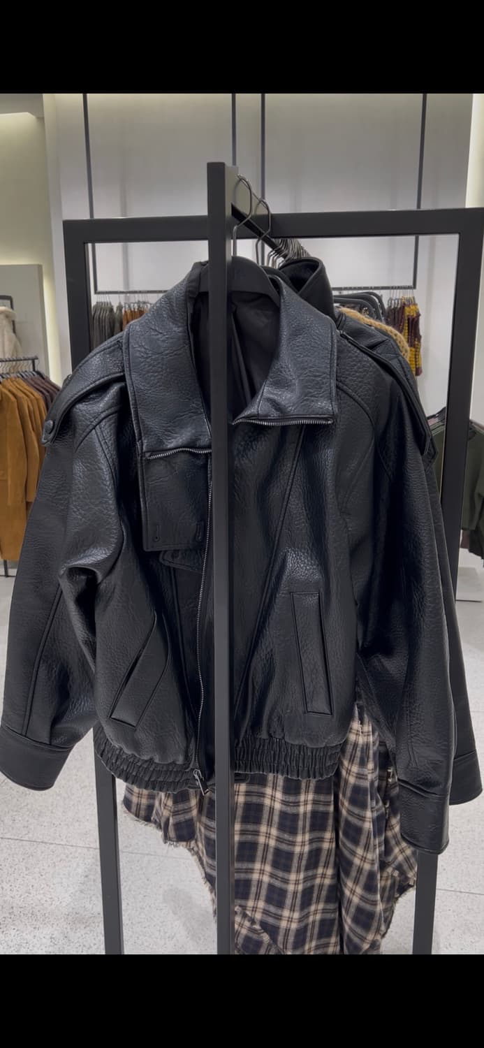 자라 레더 자켓 상품이미지2