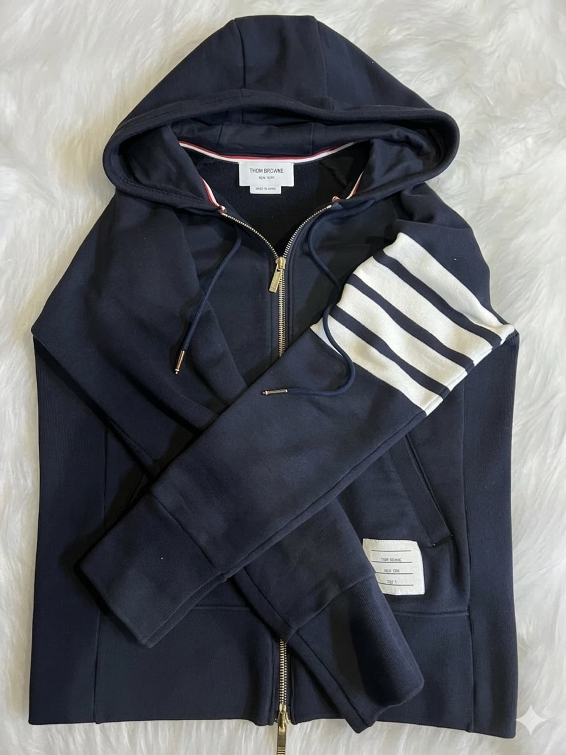 [2] 톰브라운 금장 후드집업 새상품급 상품이미지1