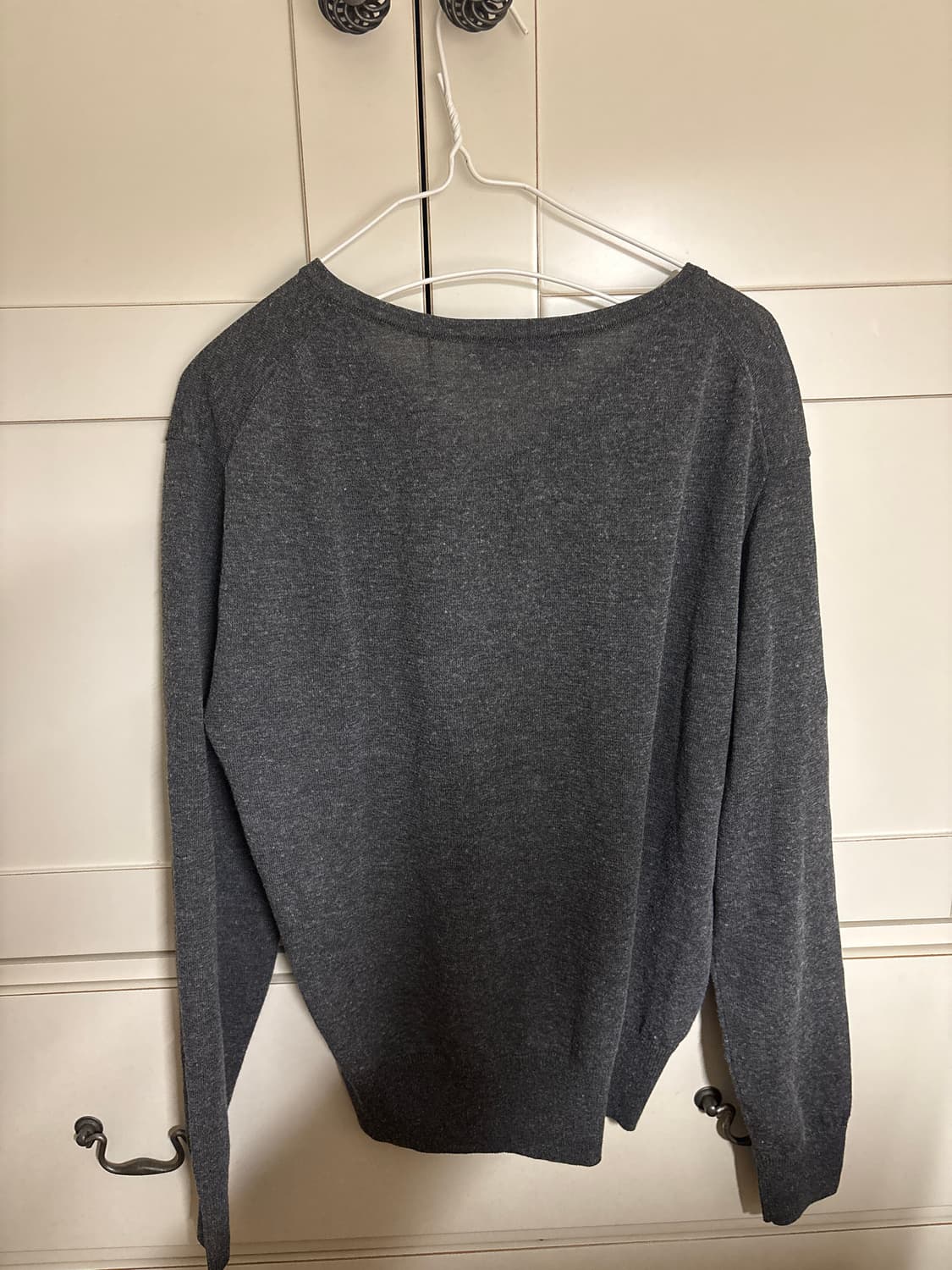 샤드라마 브이넥 니트 상품이미지3