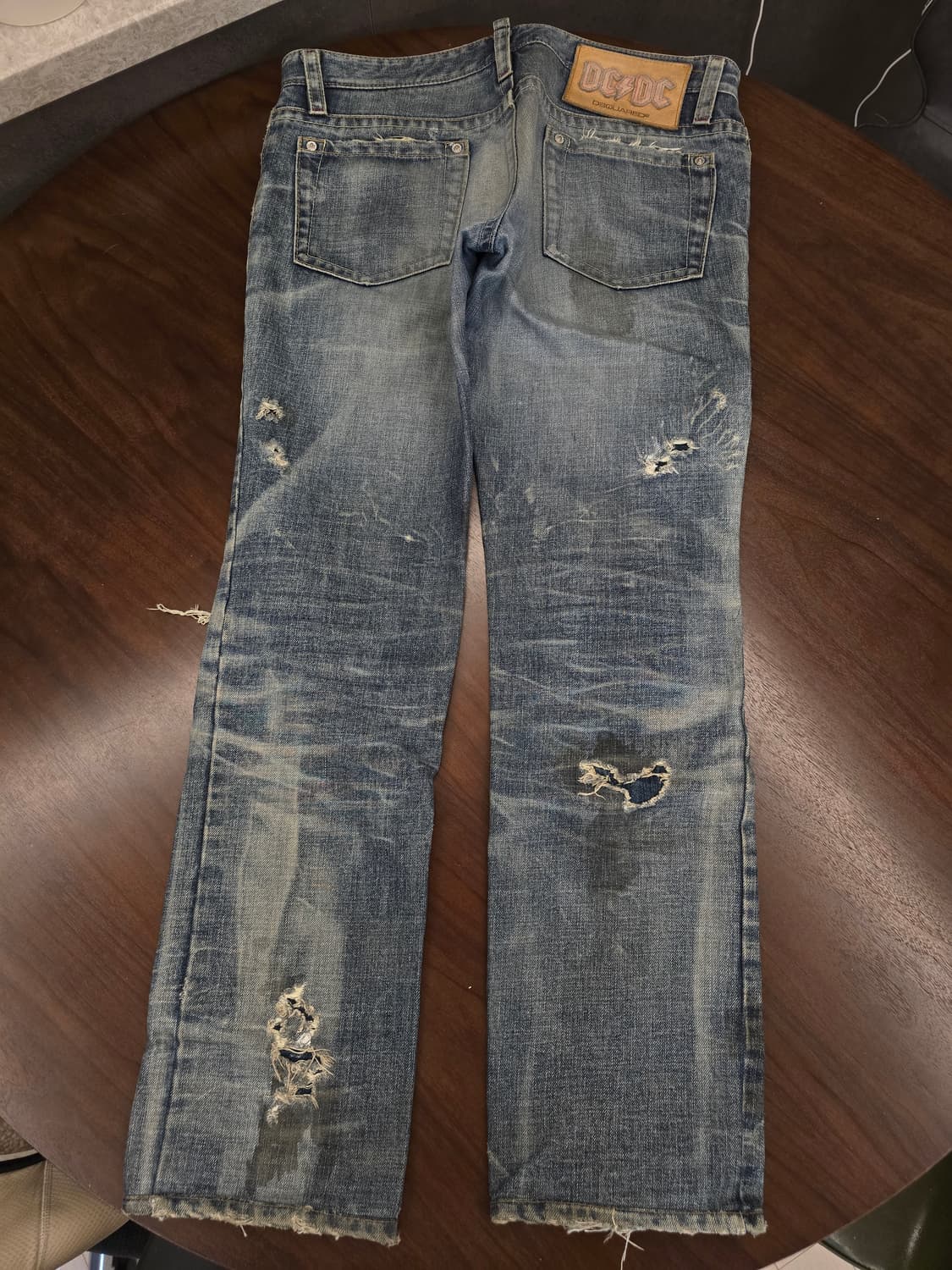 디스퀘어드 빈티지 런웨이 더티진 48 상품이미지2