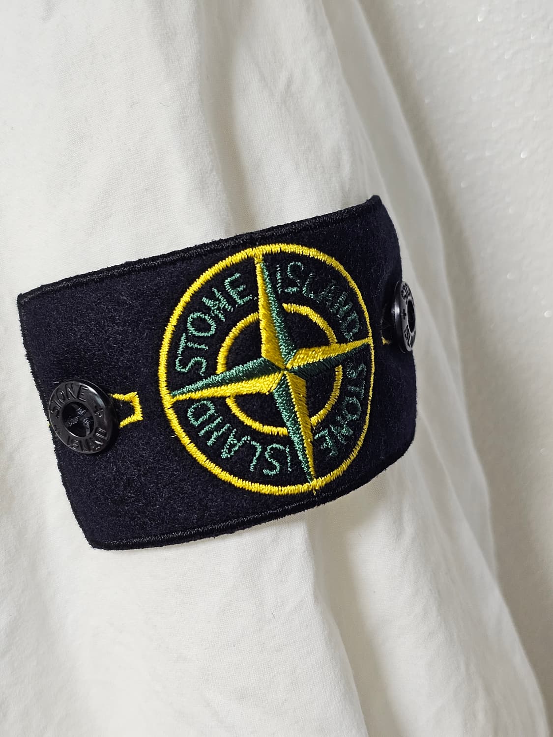 스톤아일랜드 올드 트리트먼트 오버셔츠 (새 상품) 상품이미지4