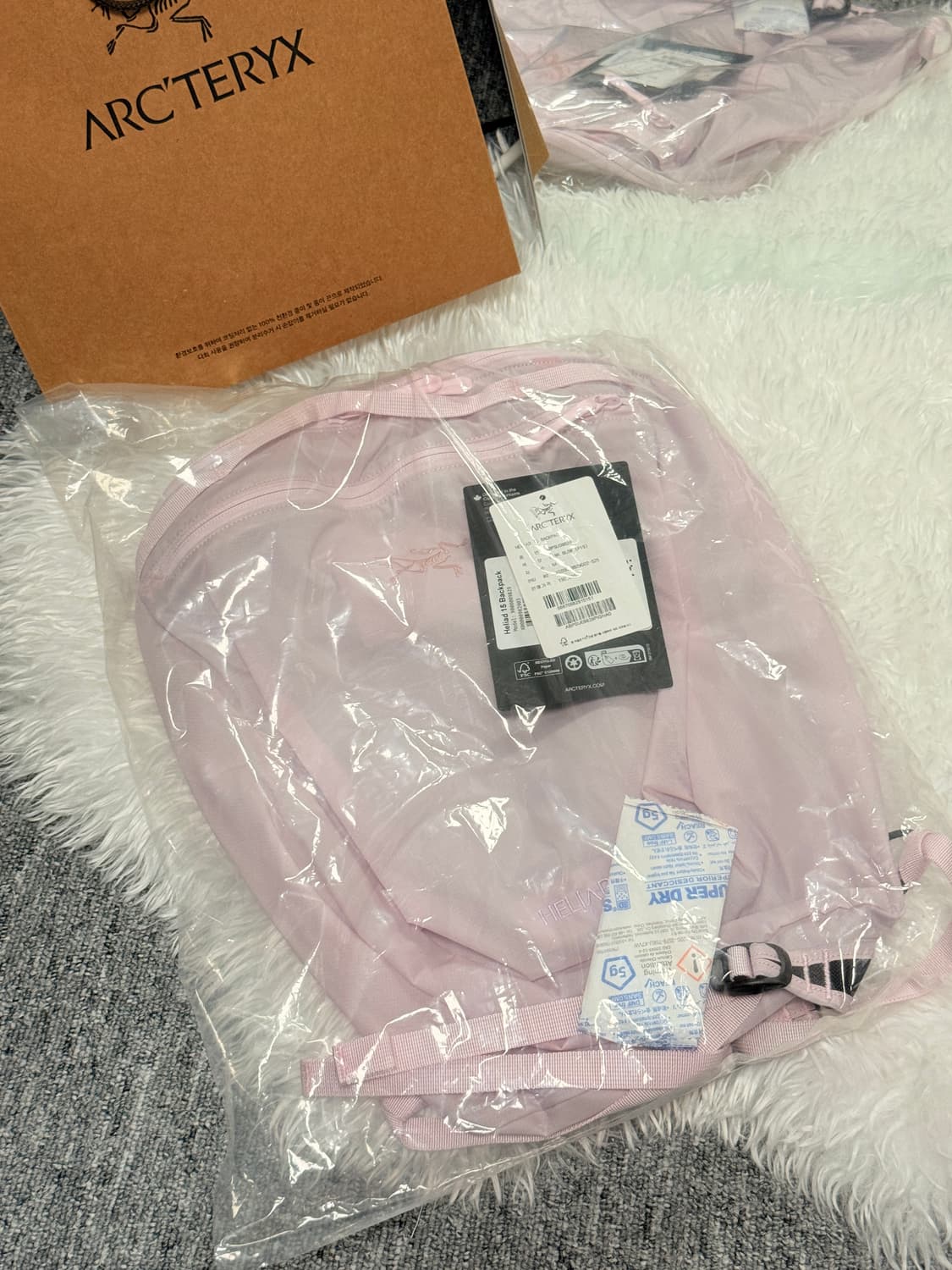 아크테릭스 헬리아드 15 백팩 핑크 글로우 상품이미지2