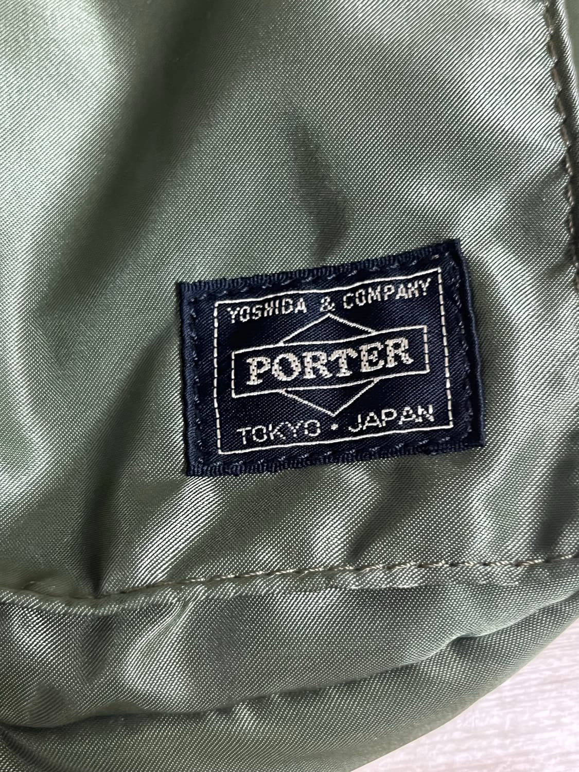 요시다 포터 탱커 2way 브리프케이스 세이지 그린 622-79311 상품이미지6