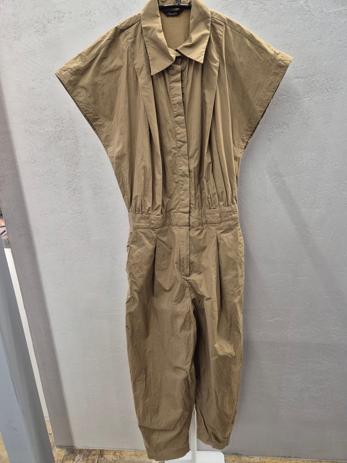 Massimo Dutti 카키색 점프수트 EUR 36 상품이미지2