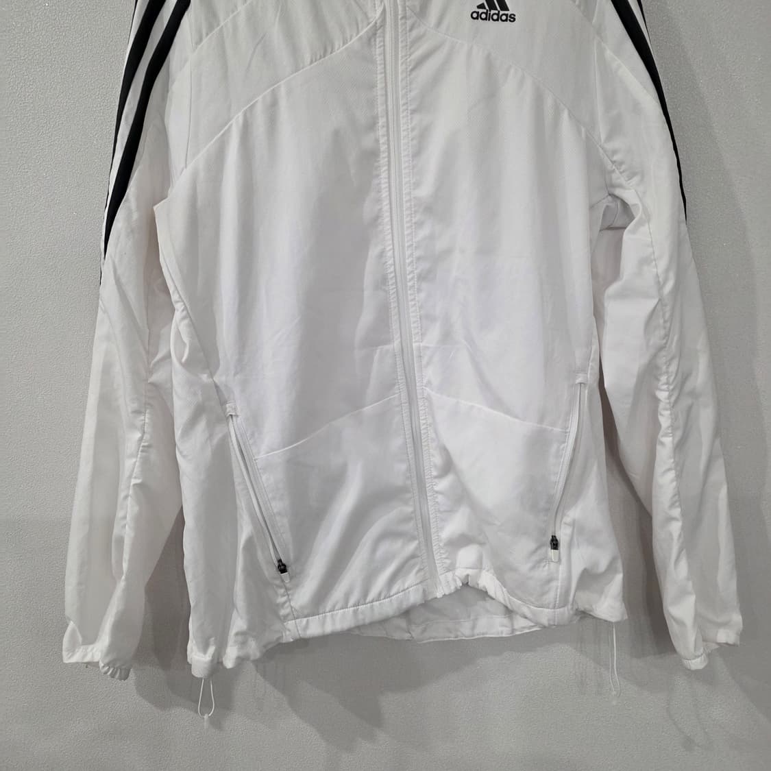 아디다스 화이트 바람막이 XS 상품이미지2