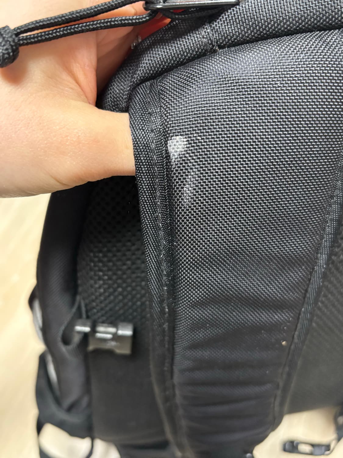 슈프림 18ss 백팩 상품이미지3