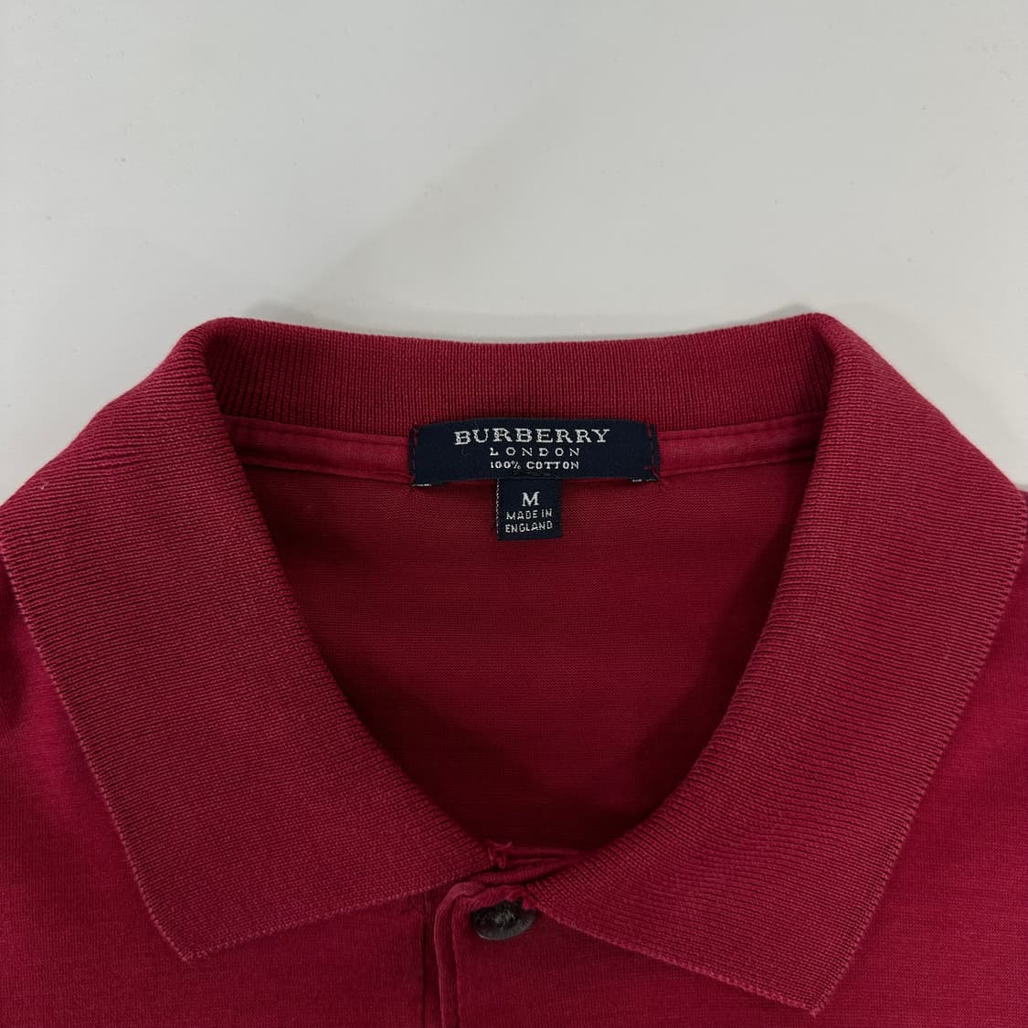 버버리 영국판 로고 포켓 카라티 상품이미지4