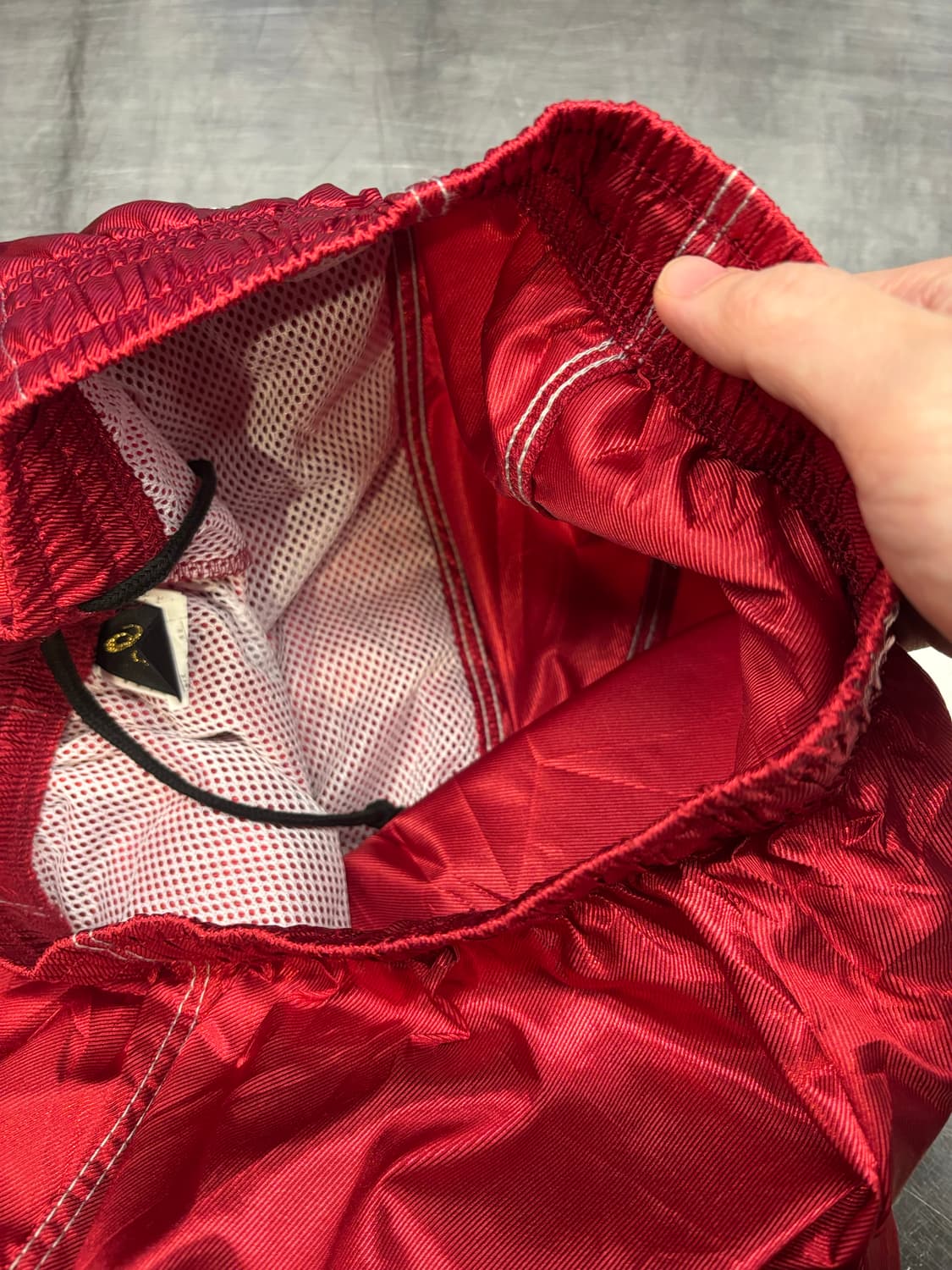 아식스 레드 트레이닝 바지 상품이미지7