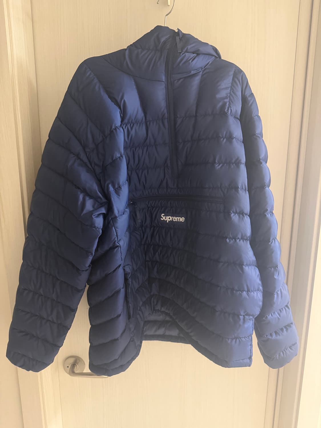 슈프림 마이크로다운 상품이미지1