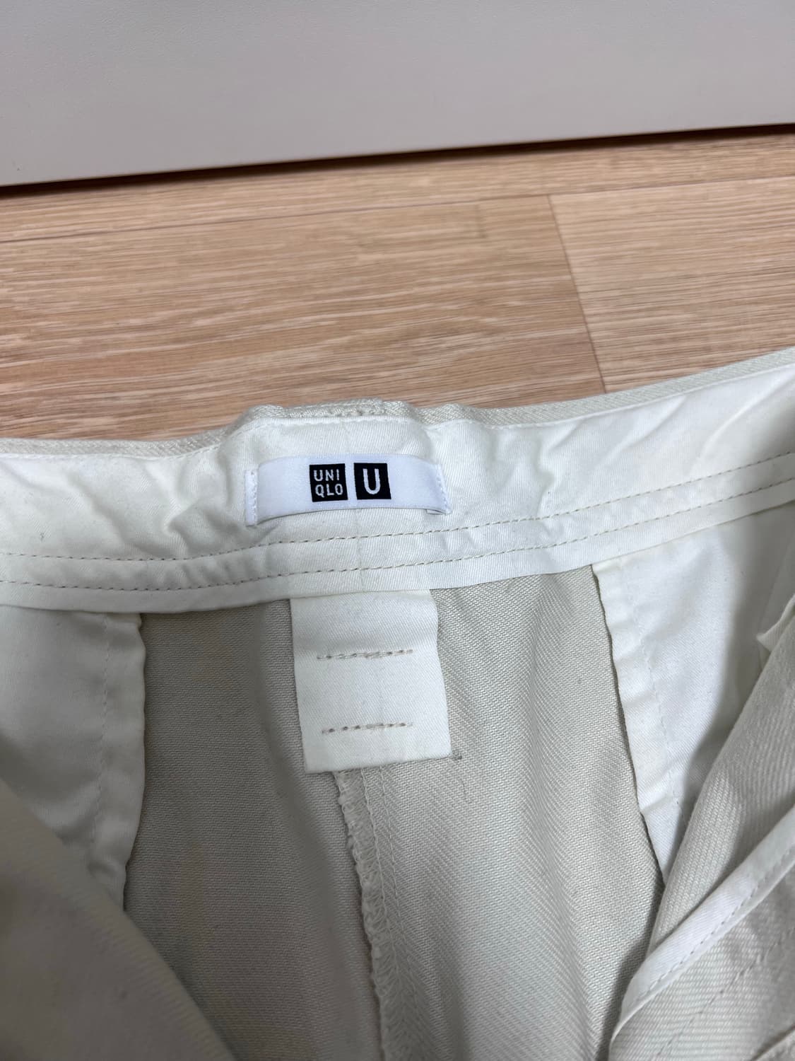 유니클로 와이드핏 치노팬츠 82 사이즈 상품이미지5