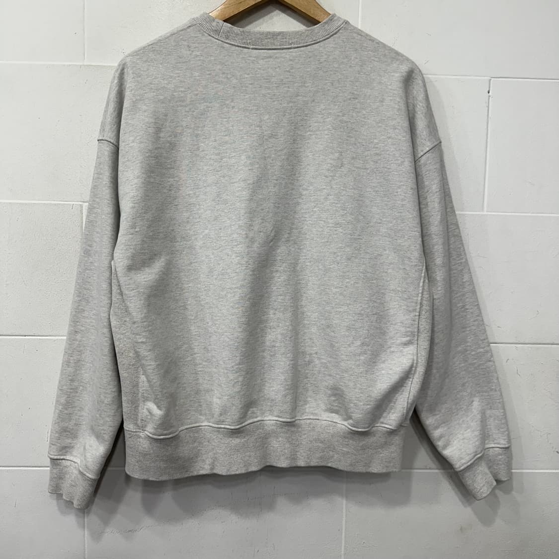 마르디 메크르디 맨투맨 상품이미지8