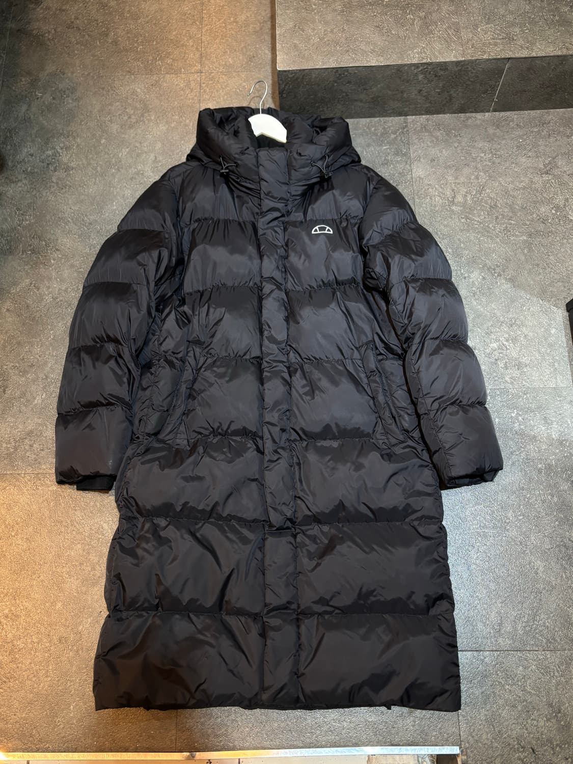 엘레쎄 롱패딩 블랙 100사이즈 상품이미지2