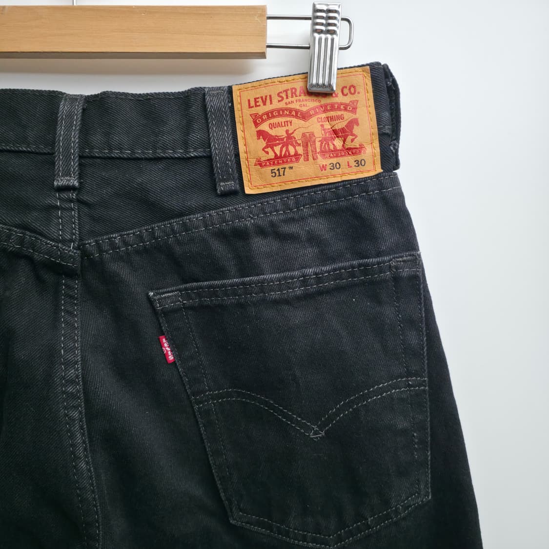[30/30] 리바이스 517 부츠컷 블랙 데님 팬츠 상품이미지5