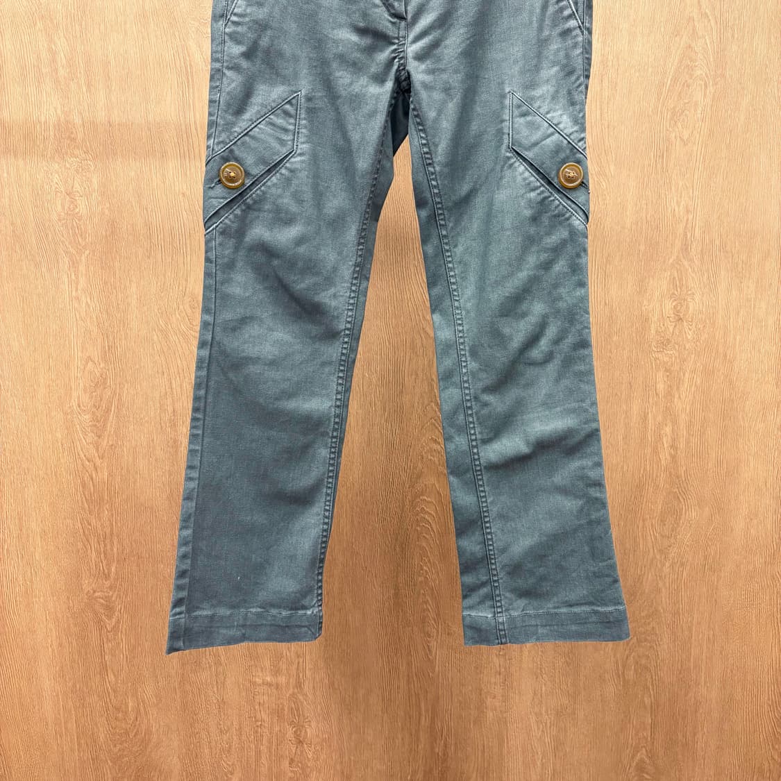 비비안 웨스트우드 레드 라벨 코튼 팬츠 밀리터리 버튼 스트랩 디테일 그린 상품이미지5