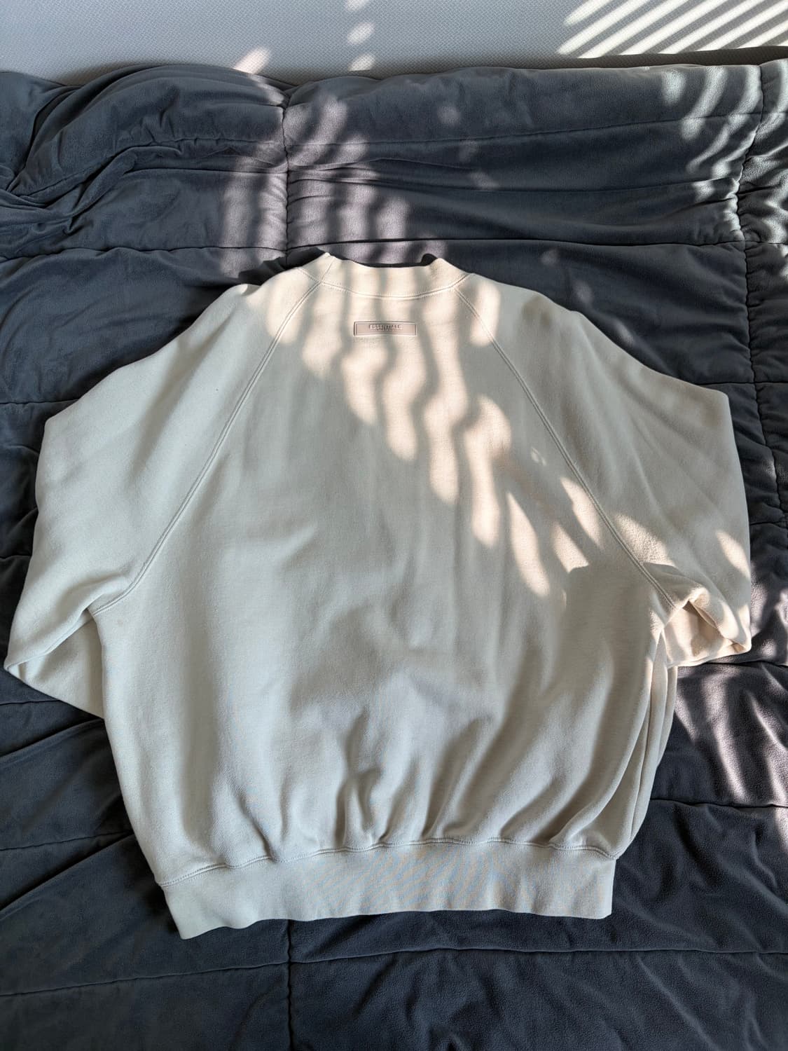 에센셜 1977 스웻셔츠  상품이미지5