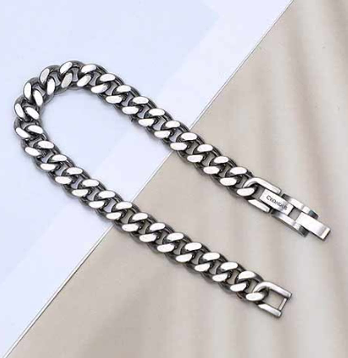 [발렌티노루디] VR6582B 남성메탈 손목시계 
판매 상품이미지4