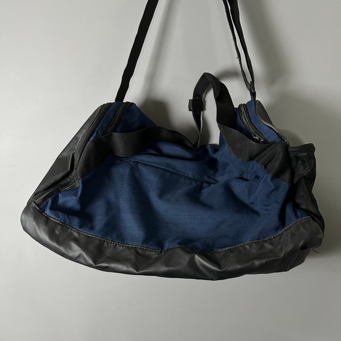 나이키 빅로고 크로스백 토트백 짐백 가방 네이비  [013106] 상품이미지3