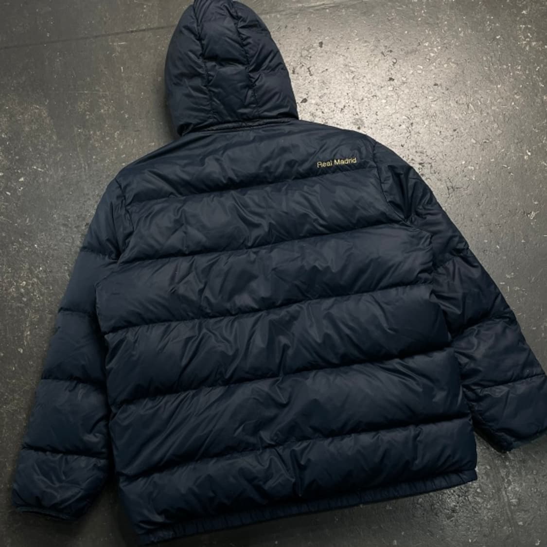 105 아디다스 레알마드리드 경량패딩 상품이미지5