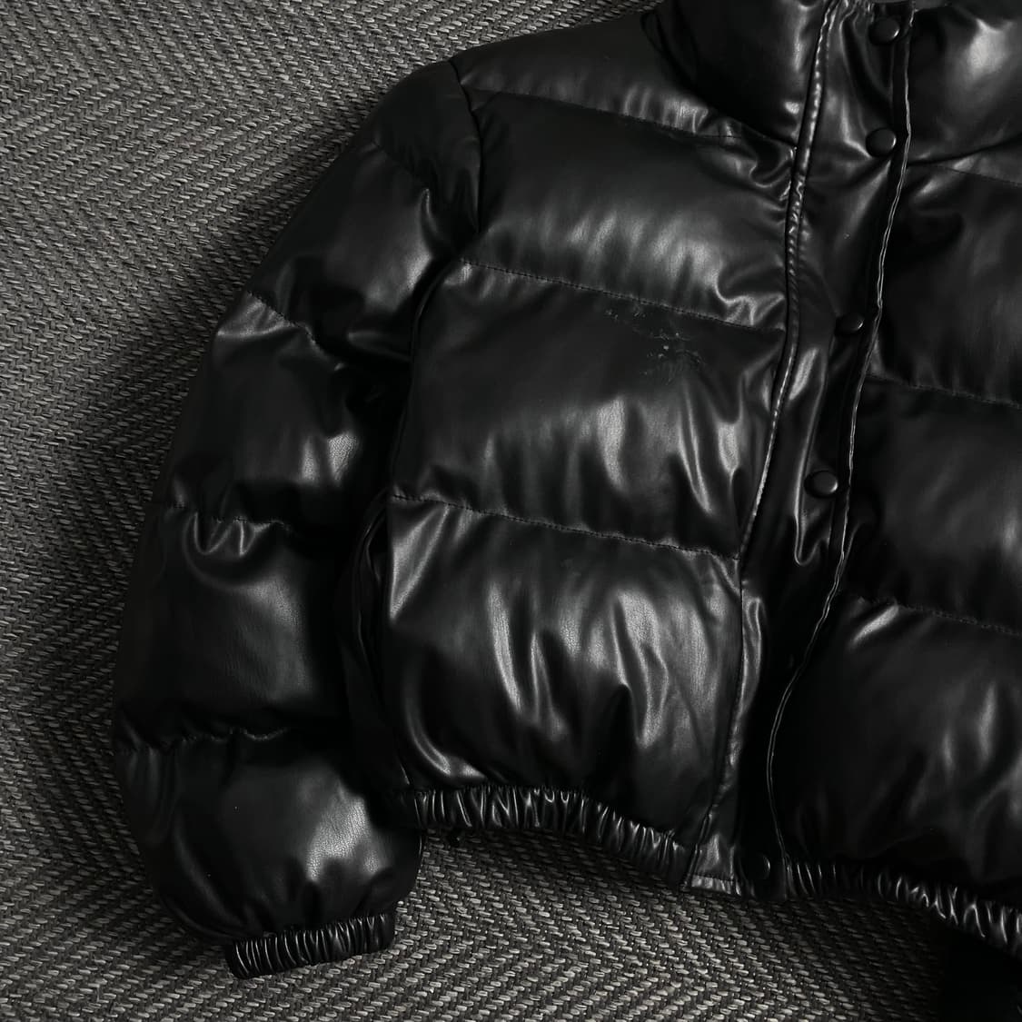 FANDY LOKAR 블랙 레더 크롭 숏패딩o 4710 상품이미지3