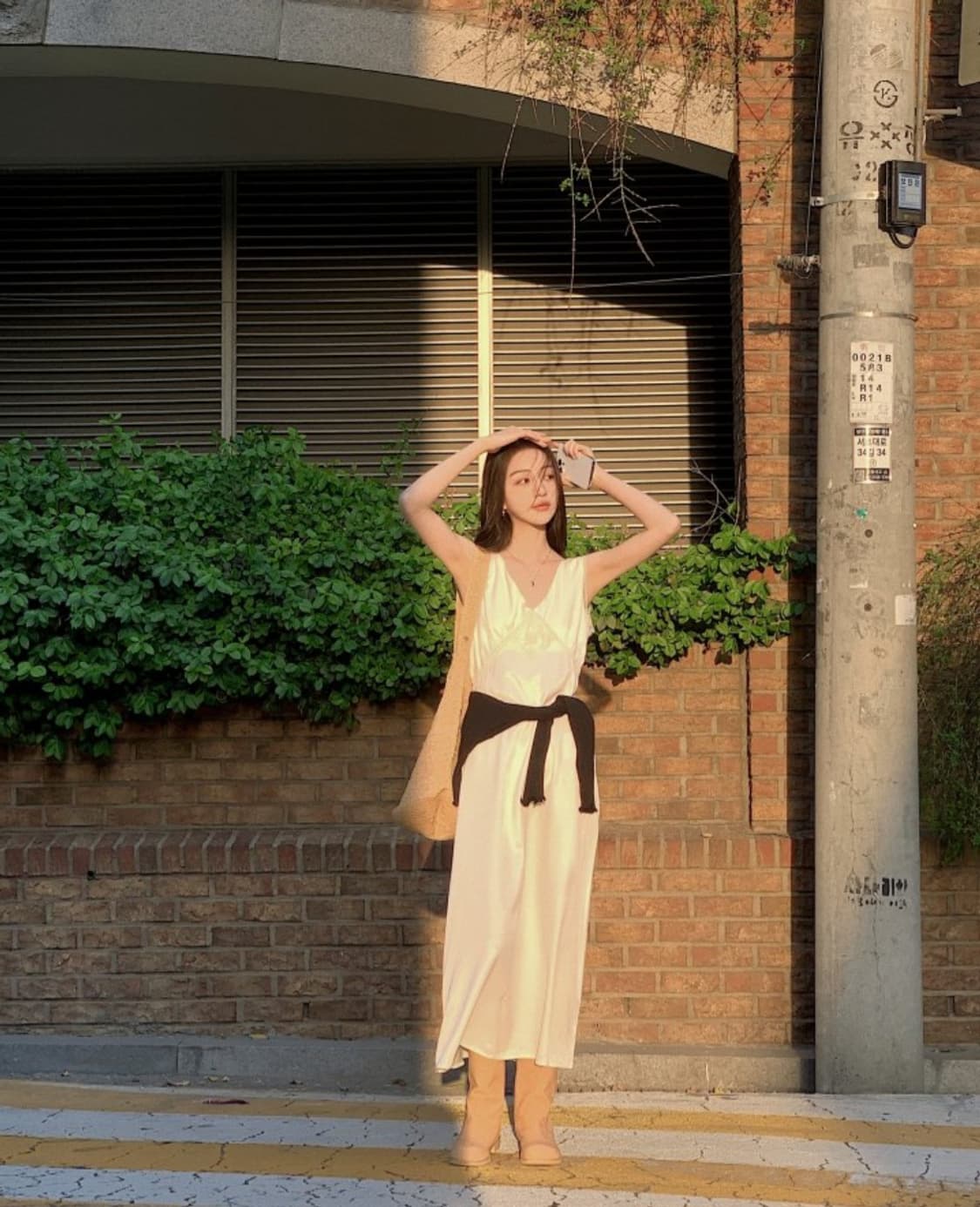 자수 새틴 원피스 상품이미지3