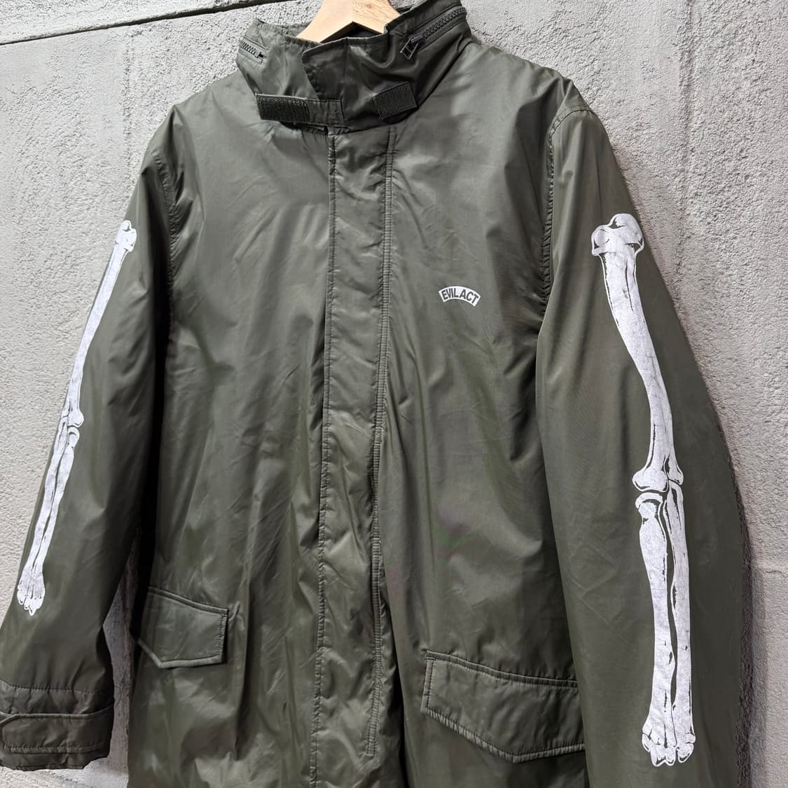 에빌액트 EVILACT 제팬 스컬 본 쉐르파 코치 자켓 (L)  상품이미지1