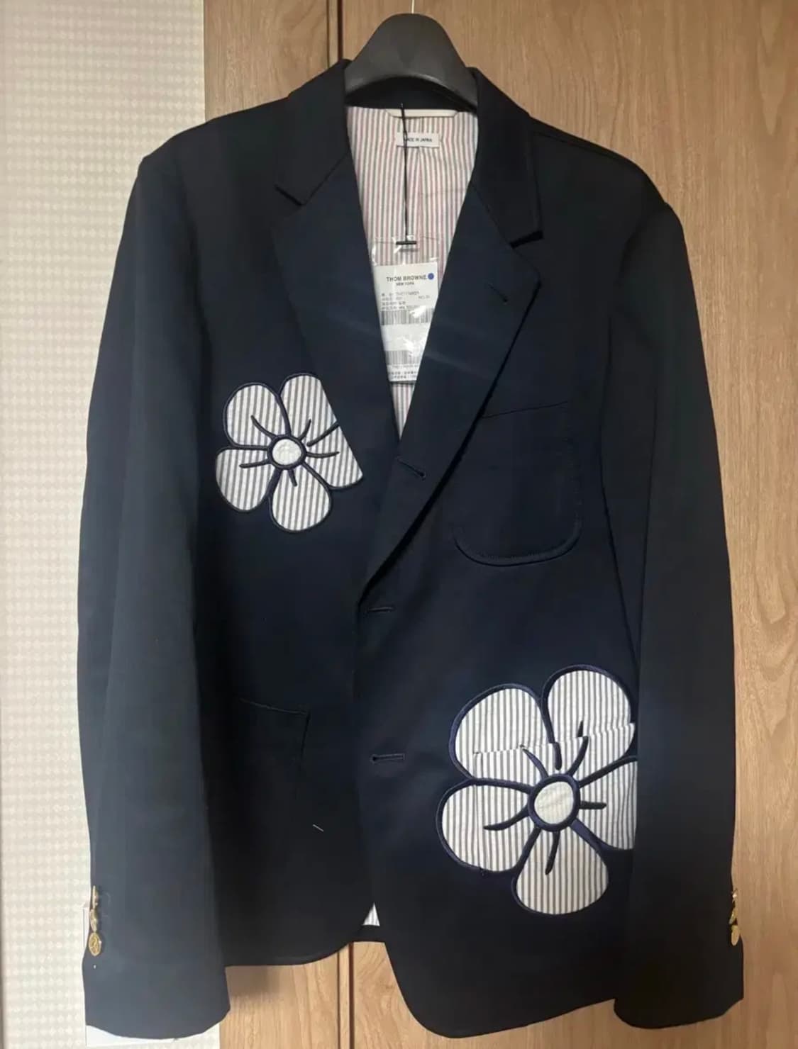 톰브라운 플라워 자수 자켓 상품이미지1